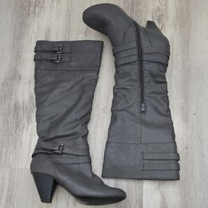 Rampage Gray Heeled Boots 7½
